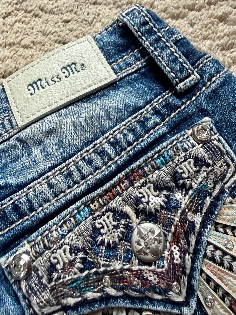 Miss Me Shorts 26 Denim Blue Jean Y2k Rhinestone Embellished Midi angel wing - Picture 9 of 10